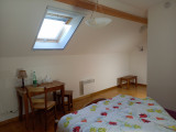 Chambre Jura sous le toit typiquement bressan