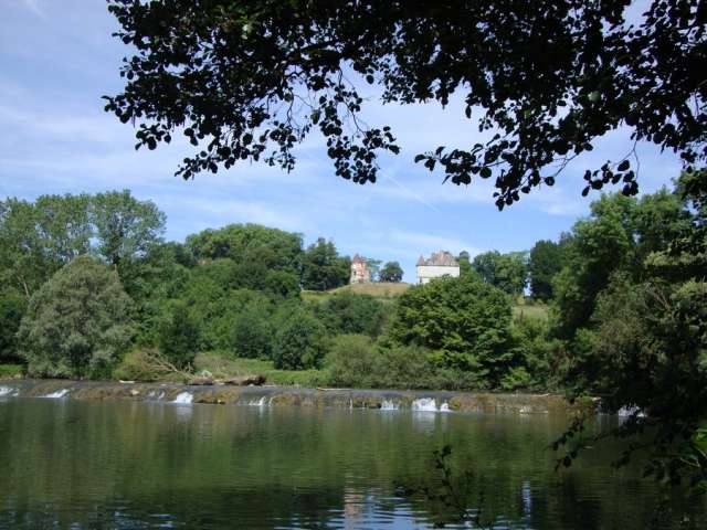 La Seille - Château de Loisy - Office de Tourisme du Pays de la Bresse Bourguignonne