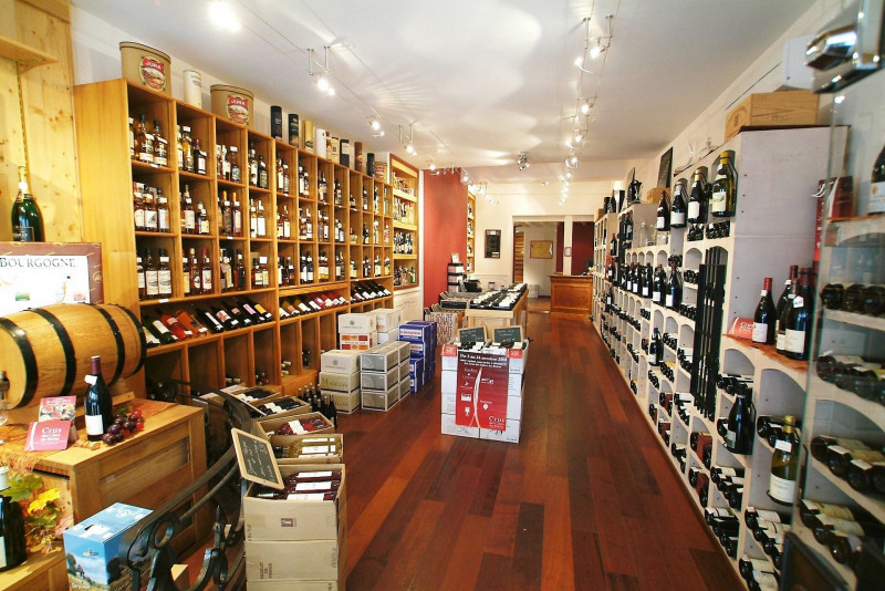 Cave des cordeliers - Intérieur boutique