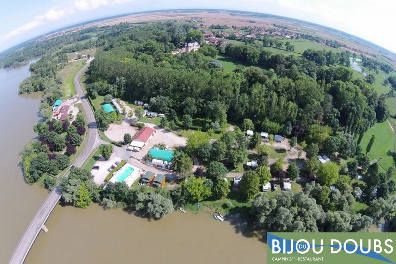 Bijou du Doubs à vol d'oiseau