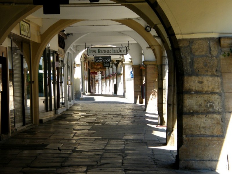 arcades-6-ville-de-louhans-chateaurenaud-194425