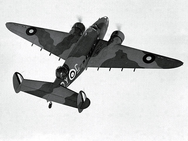 Avion de type Lockeed Hudson, utilisé pour les opérations sur Orion - Lieu n°5