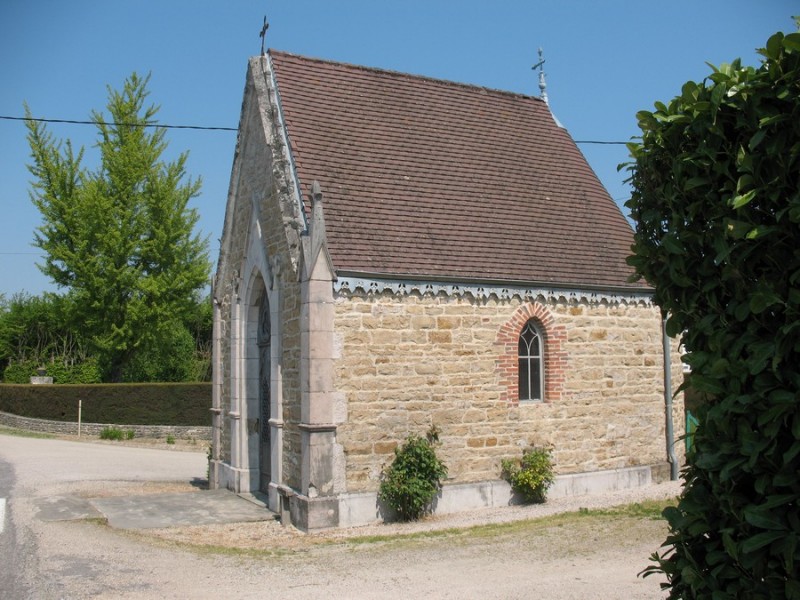 chapelle-varennes-saint-sauveur-179886