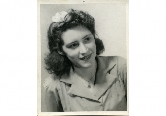 Rita Hamel, 1945