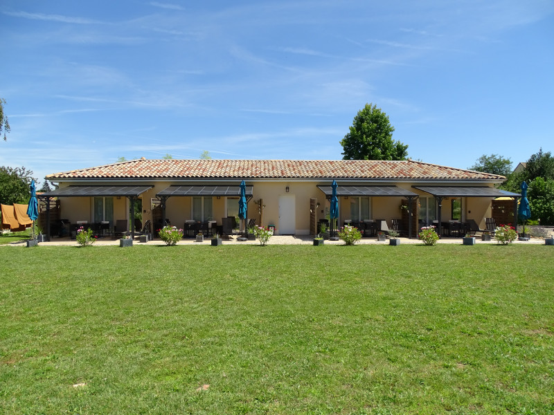 Longère de 4 studios
